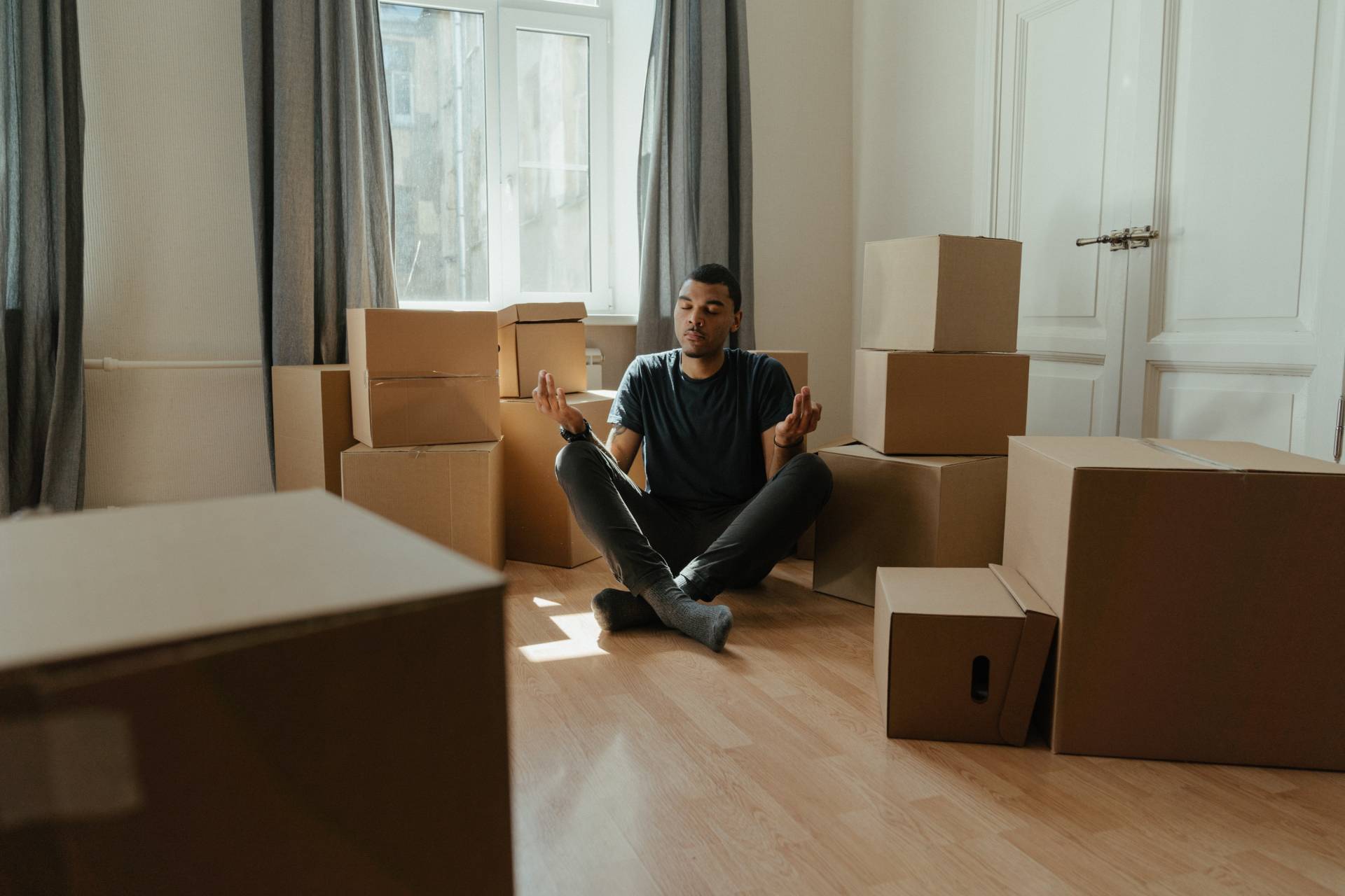 Tips for stress-free apartment moving